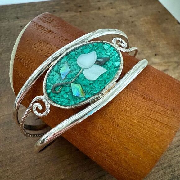 Vintage Jewelry - Vintage Alpaca Mexico Silver Abalone Crushed Turquoise Cuff Bracelet